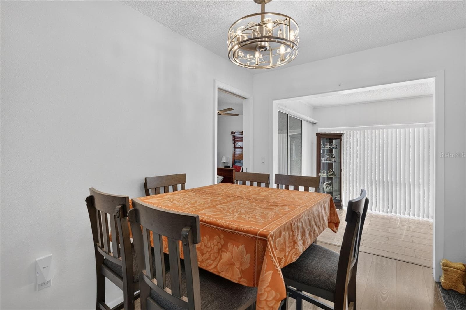 Dining area - 82 CIRCLEWOOD DR #A3-4, VENICE