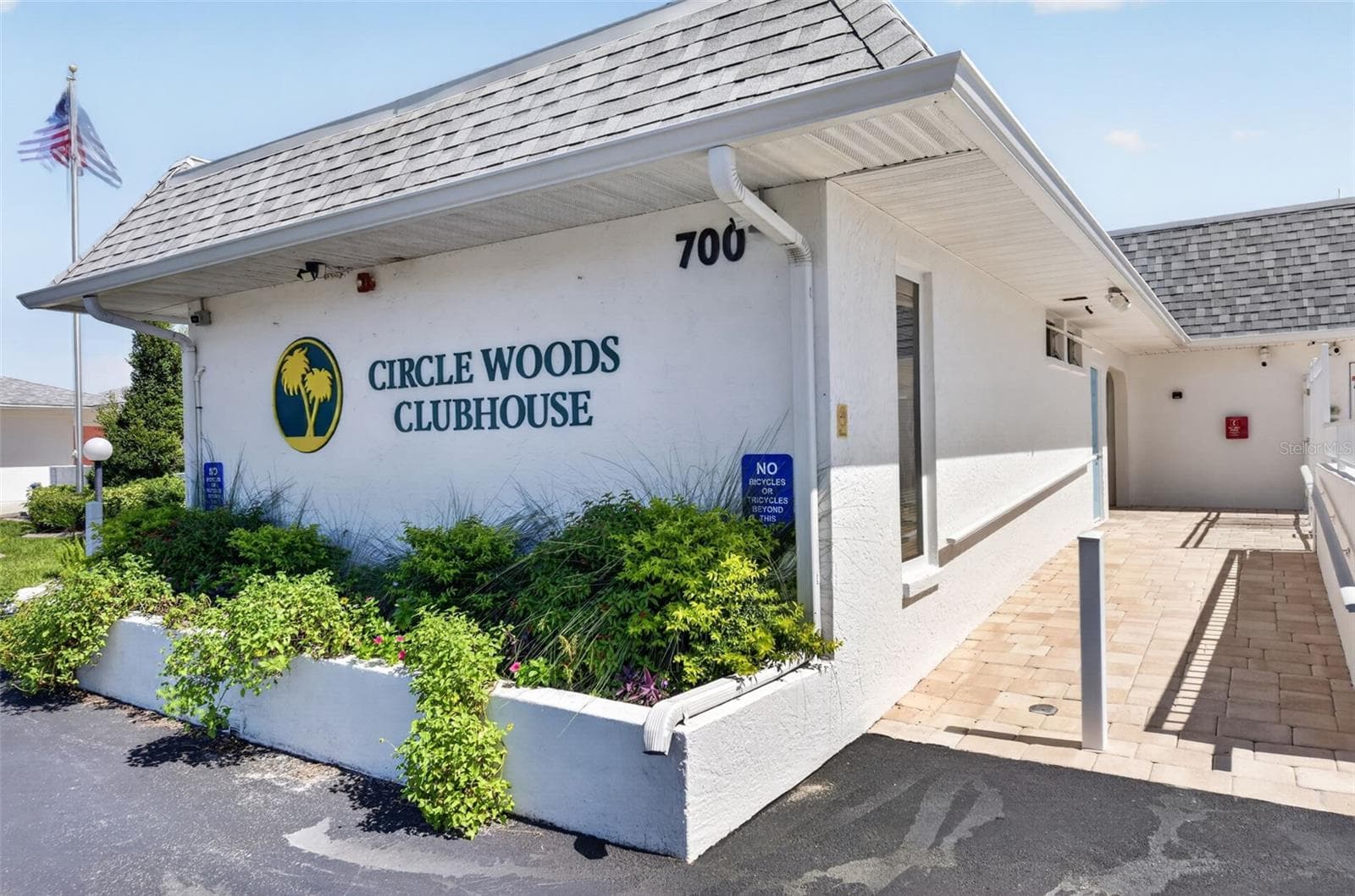 Circlewoods Clubhouse - 82 CIRCLEWOOD DR #A3-4, VENICE