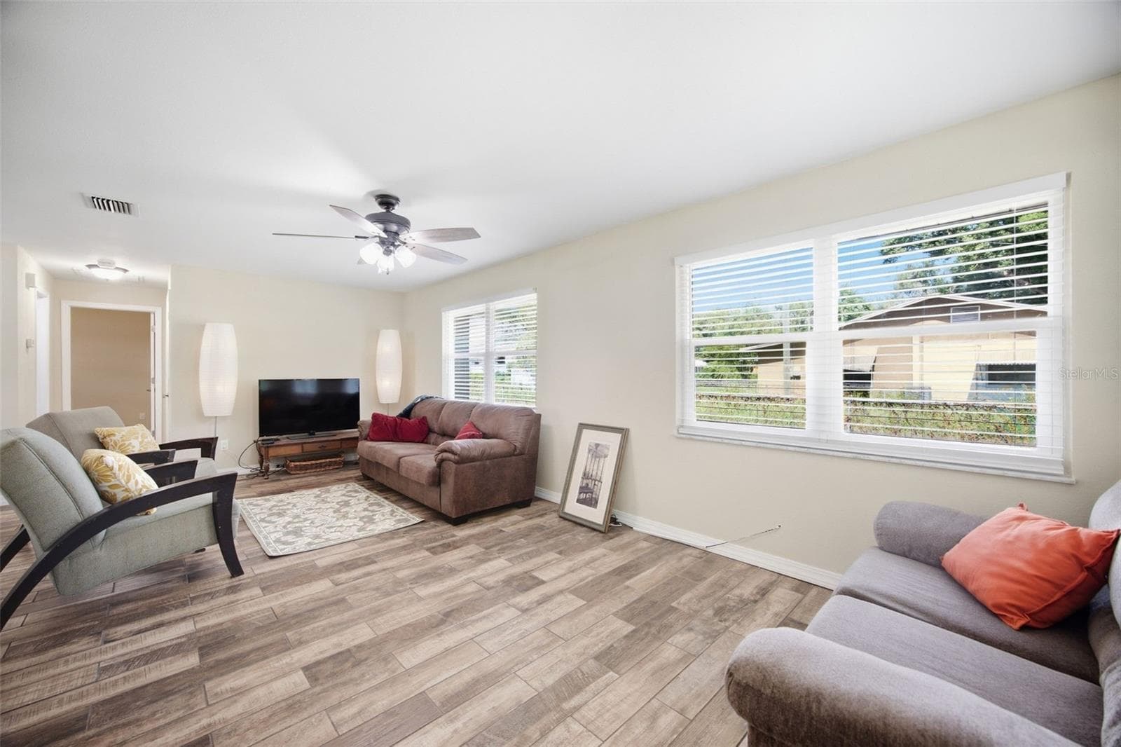 Single Family Residence at 38123 10TH AVE, ZEPHYRHILLS, photo 4 of 26