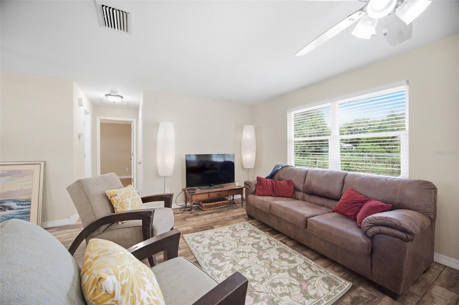 Single Family Residence at 38123 10TH AVE, ZEPHYRHILLS, photo 6 of 26