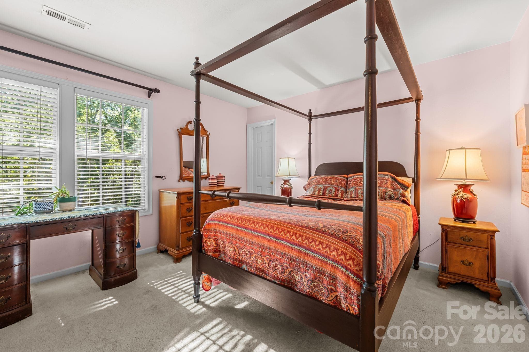Single Family Residence at 5520 Waverly Lynn Lane, Charlotte, photo 11 of 22