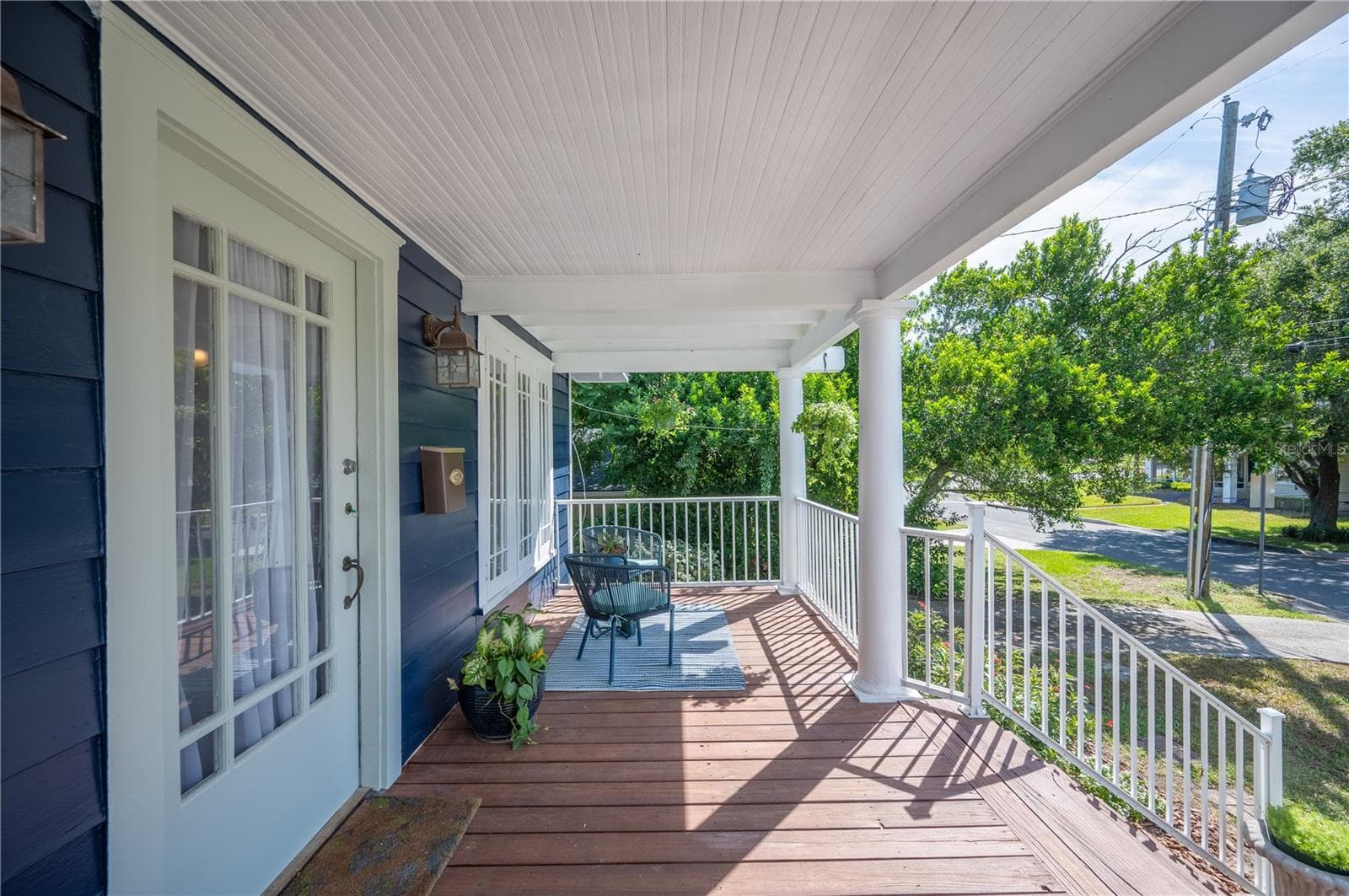 Original 1920s door and windows - 412 E PALM DR, LAKELAND