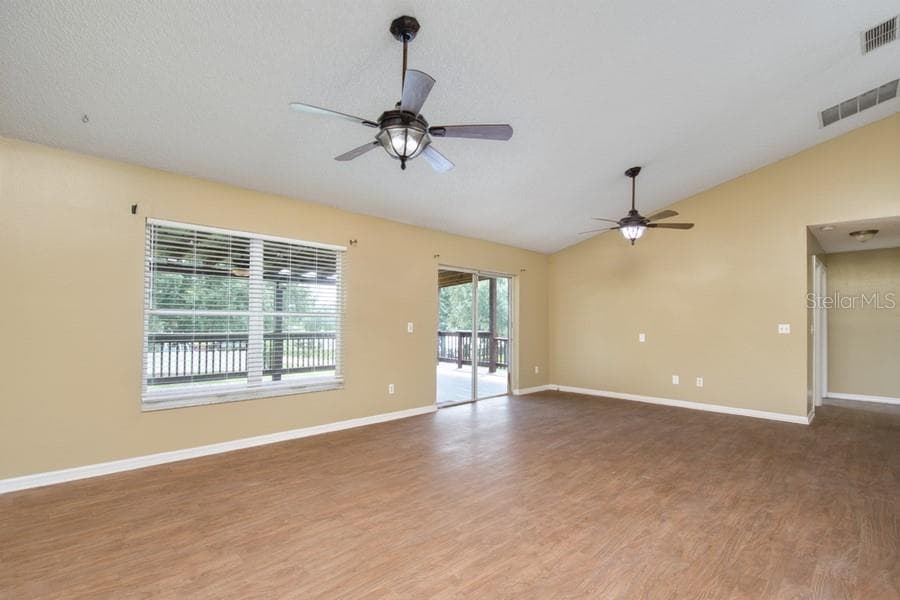 Single Family Residence at 11855 CLAIR PL, CLERMONT, photo 9 of 32