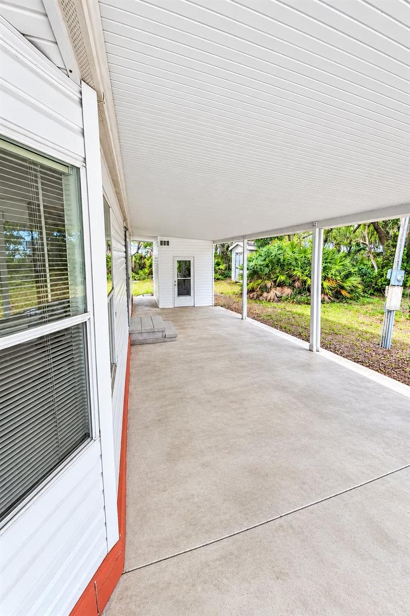 Manufactured Home at 2562 SE 178TH AVE, SILVER SPRINGS, photo 8 of 29