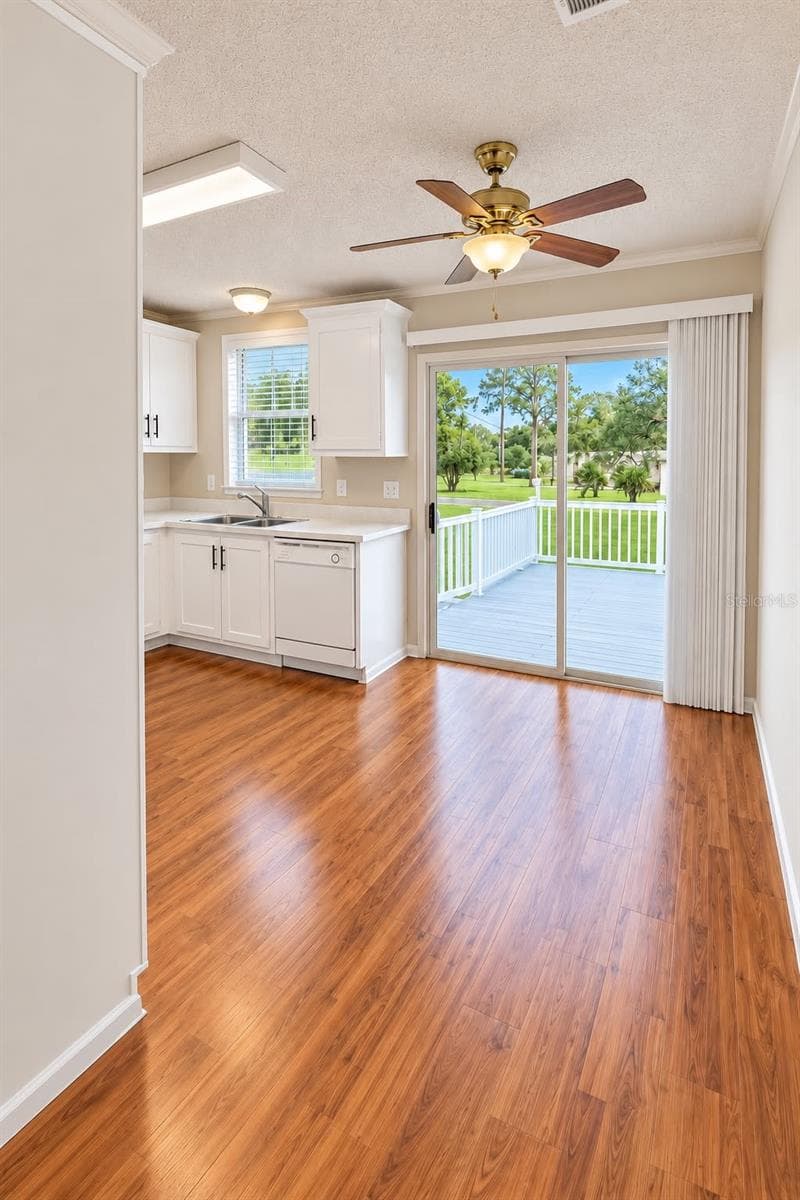 Manufactured Home at 2562 SE 178TH AVE, SILVER SPRINGS, photo 12 of 29