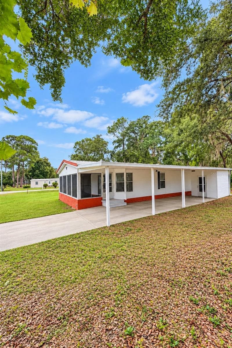 Manufactured Home at 2562 SE 178TH AVE, SILVER SPRINGS, photo 22 of 29