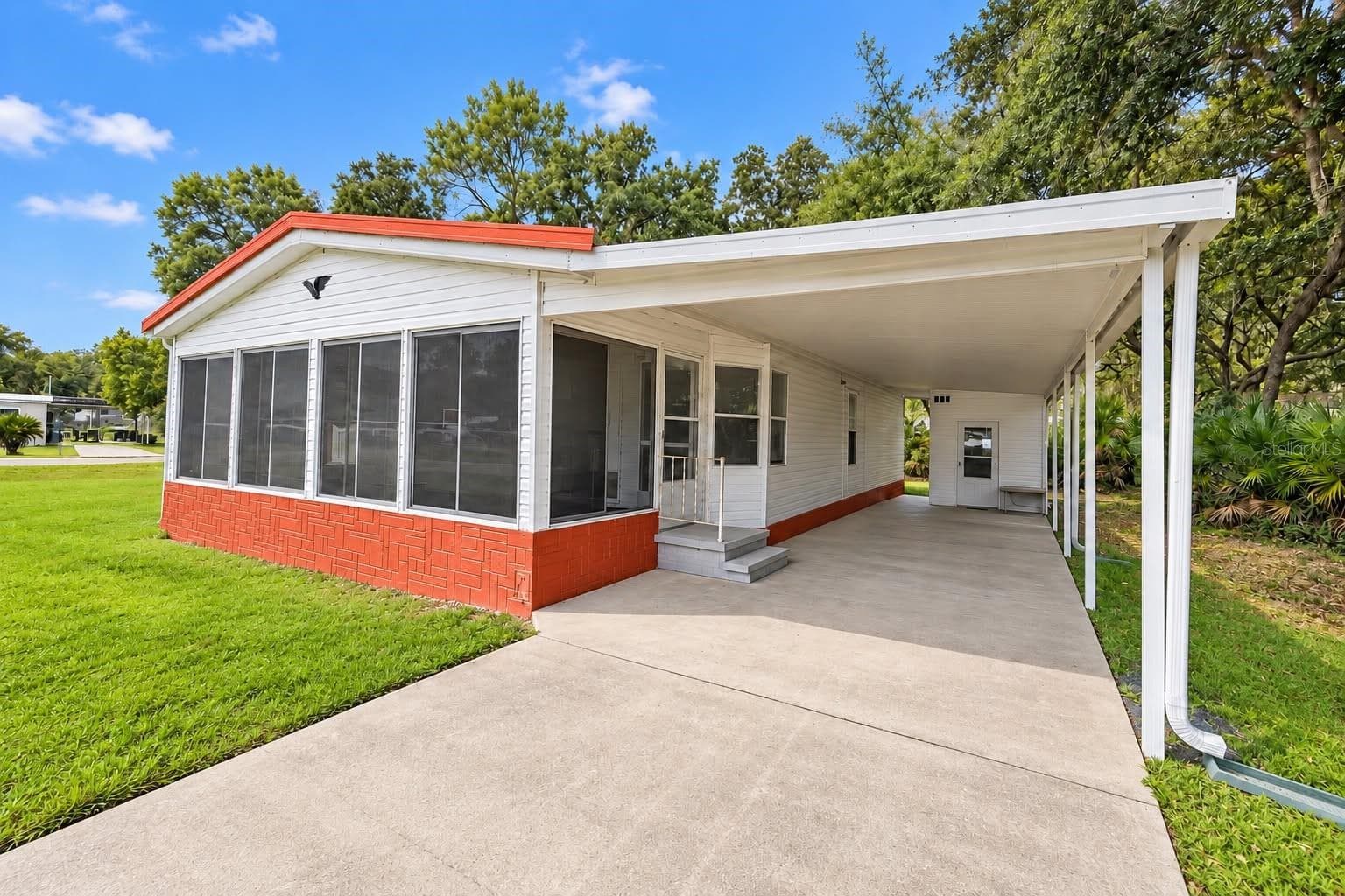 Manufactured Home at 2562 SE 178TH AVE, SILVER SPRINGS, photo 26 of 29