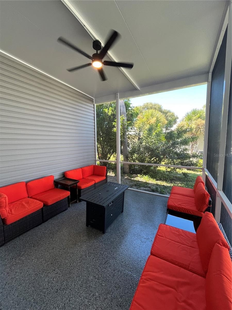 Manufactured Home at 214 COMO DR, VENICE, photo 12 of 58
