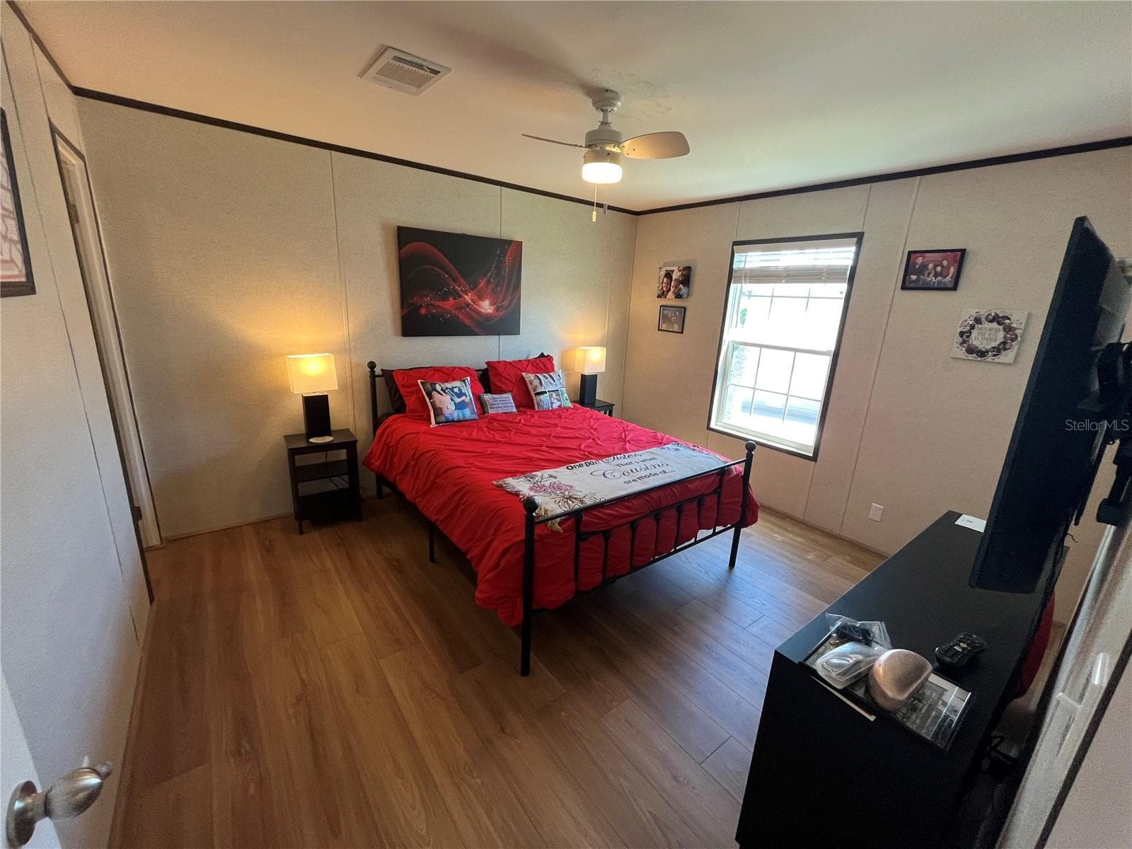 Manufactured Home at 214 COMO DR, VENICE, photo 44 of 58