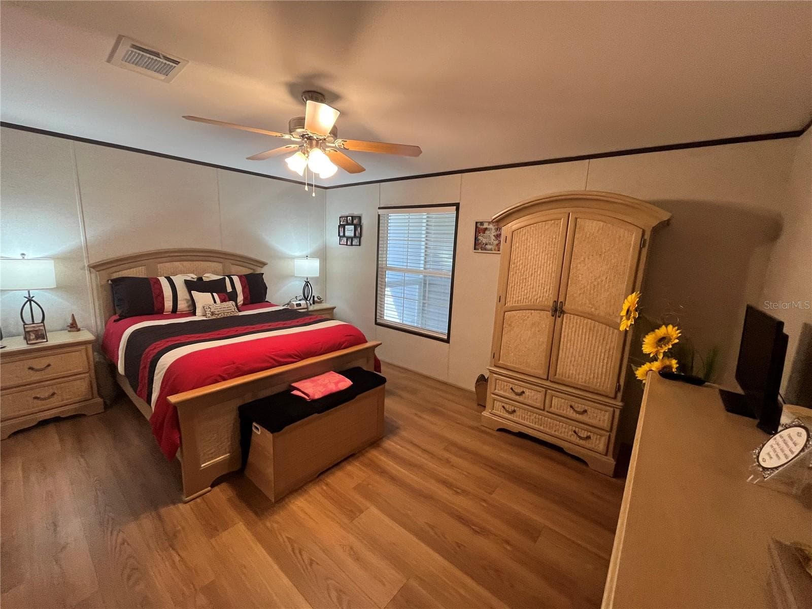 Manufactured Home at 214 COMO DR, VENICE, photo 49 of 58