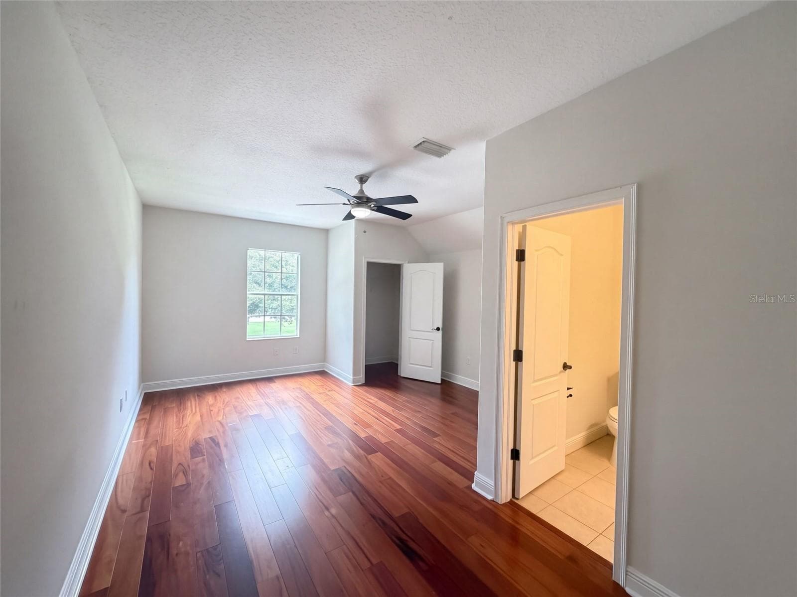 Single Family Residence at 2015 RIVER CROSSING DR, VALRICO, photo 10 of 22