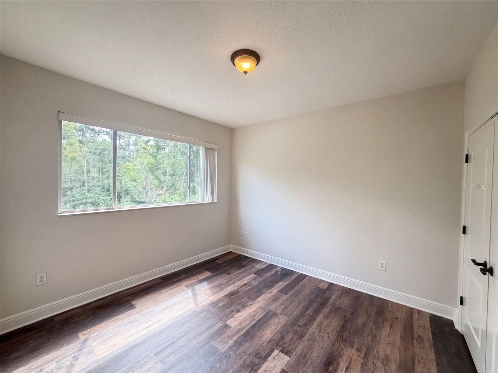 Single Family Residence at 2015 RIVER CROSSING DR, VALRICO, photo 14 of 22