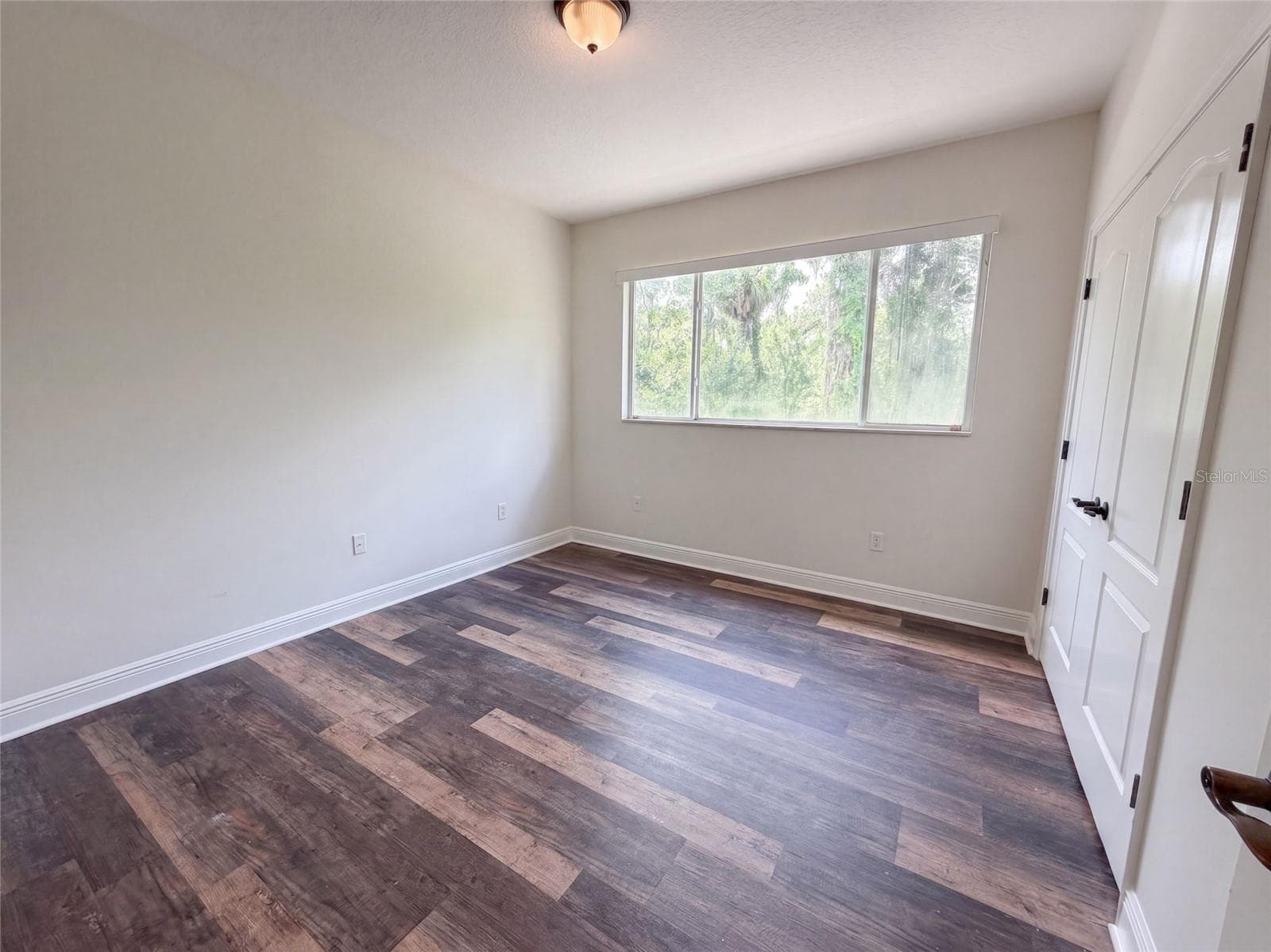 Single Family Residence at 2015 RIVER CROSSING DR, VALRICO, photo 18 of 22