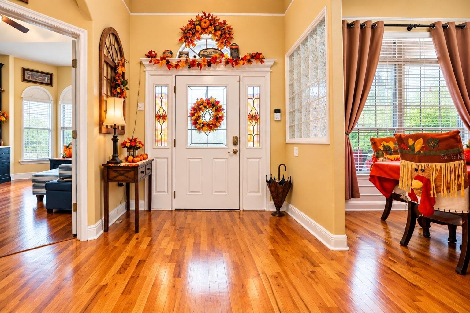 Single Family Residence at 126 HARBOR WAY, AUBURNDALE, photo 6 of 39