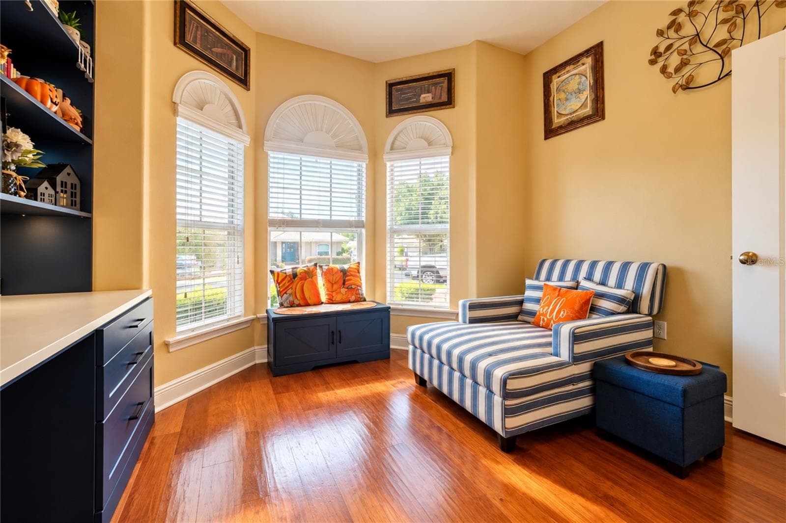Single Family Residence at 126 HARBOR WAY, AUBURNDALE, photo 10 of 39