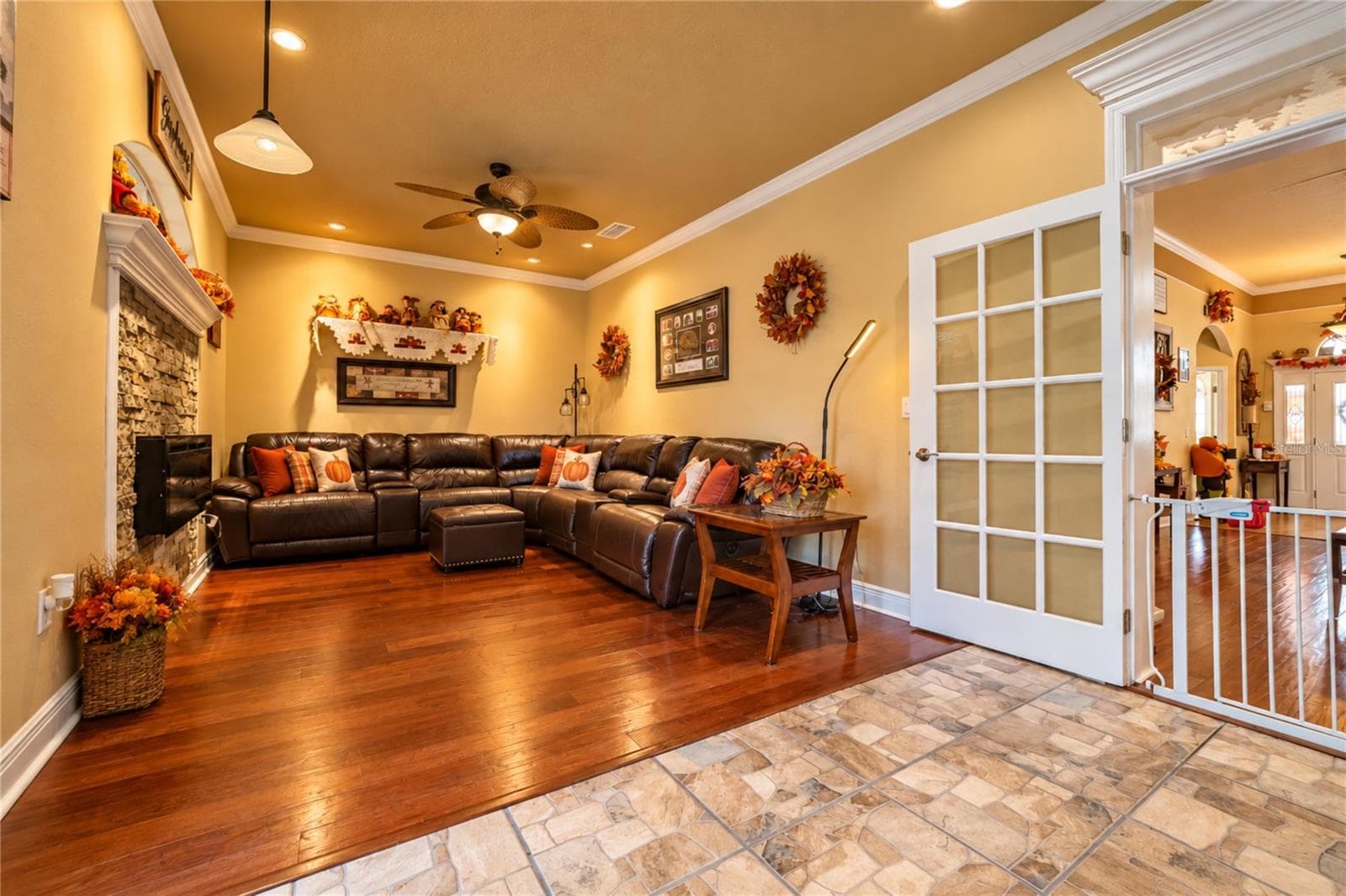 Single Family Residence at 126 HARBOR WAY, AUBURNDALE, photo 19 of 39