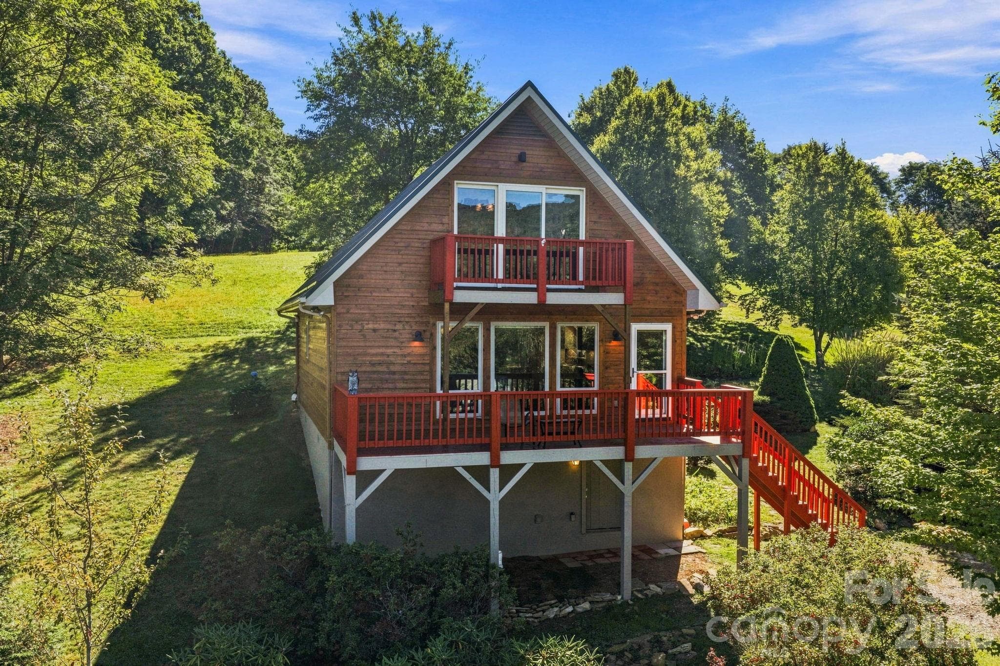 190 Camelot Drive