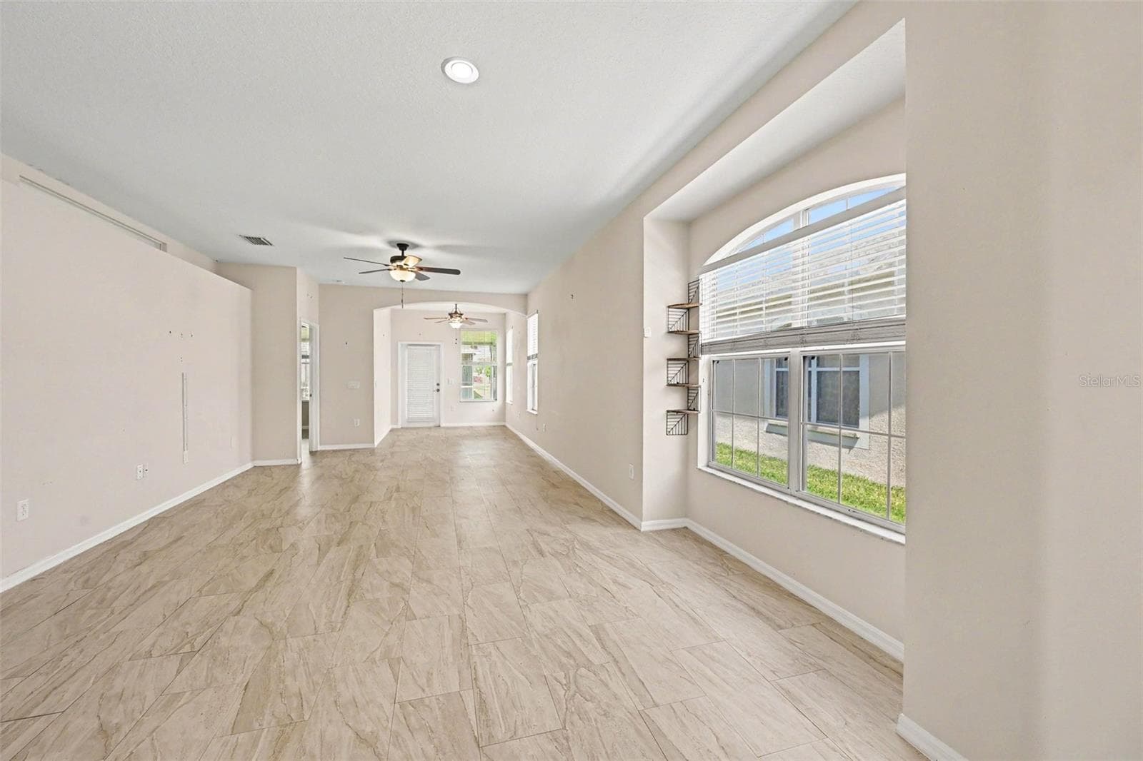 Townhouse at 11426 CAMBRAY CREEK LOOP, RIVERVIEW, photo 6 of 30