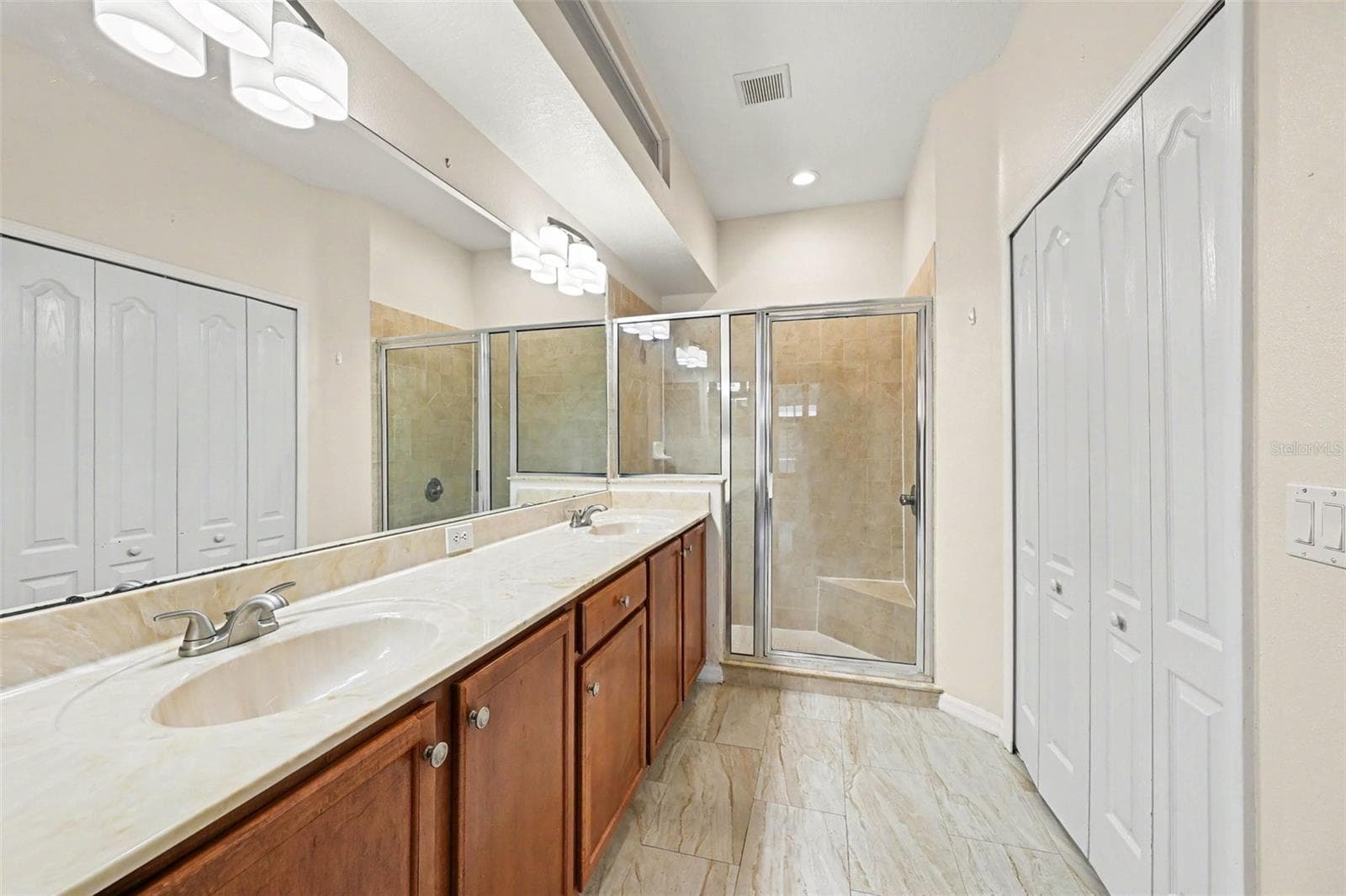 Townhouse at 11426 CAMBRAY CREEK LOOP, RIVERVIEW, photo 18 of 30