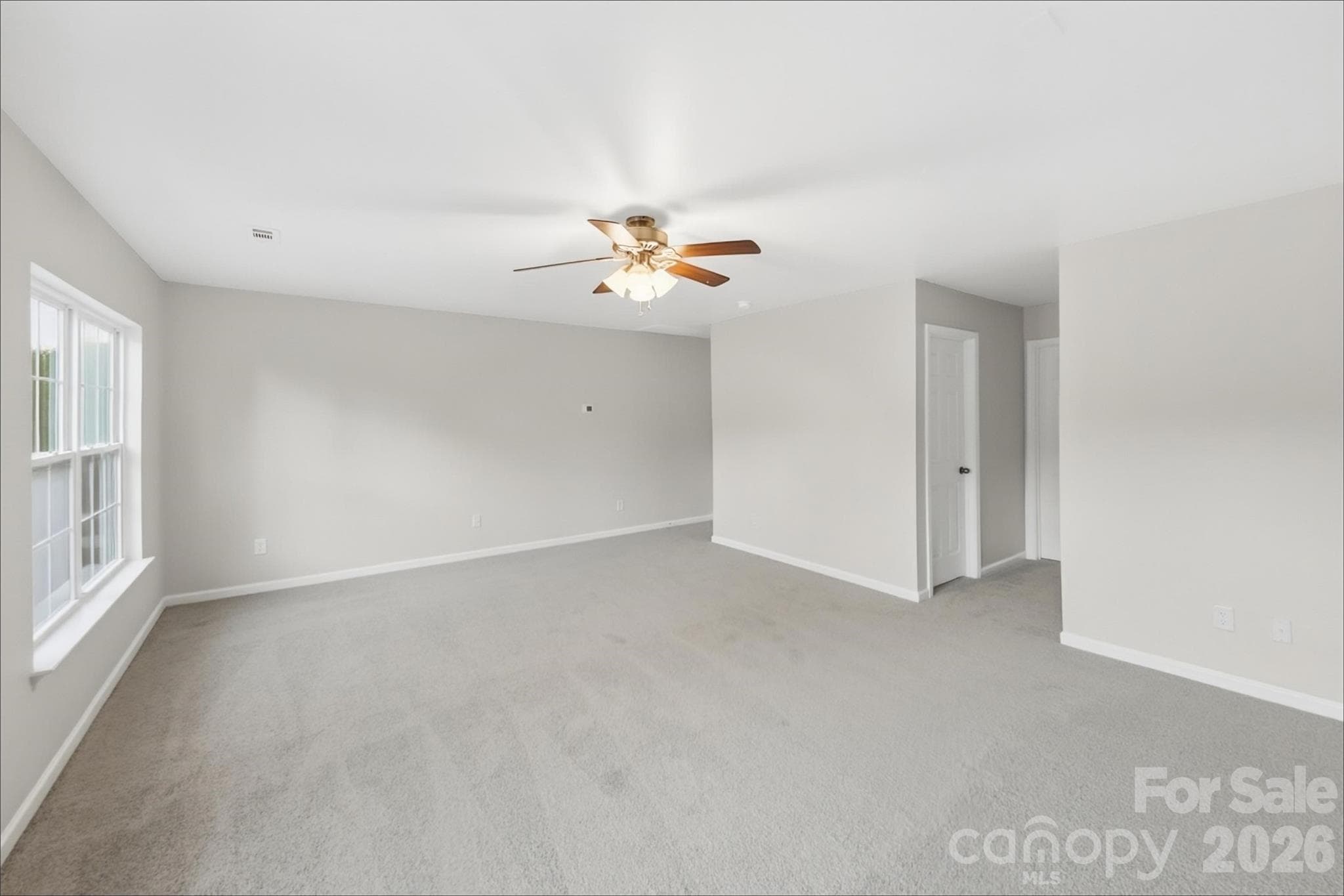 Single Family Residence at 3041 Kilbeggan Drive, Clover, photo 10 of 20