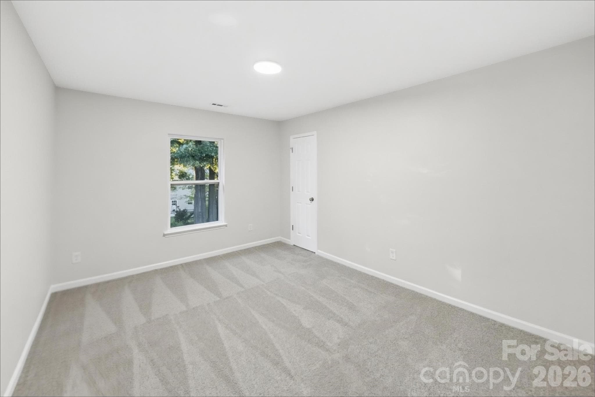 Single Family Residence at 3041 Kilbeggan Drive, Clover, photo 15 of 20