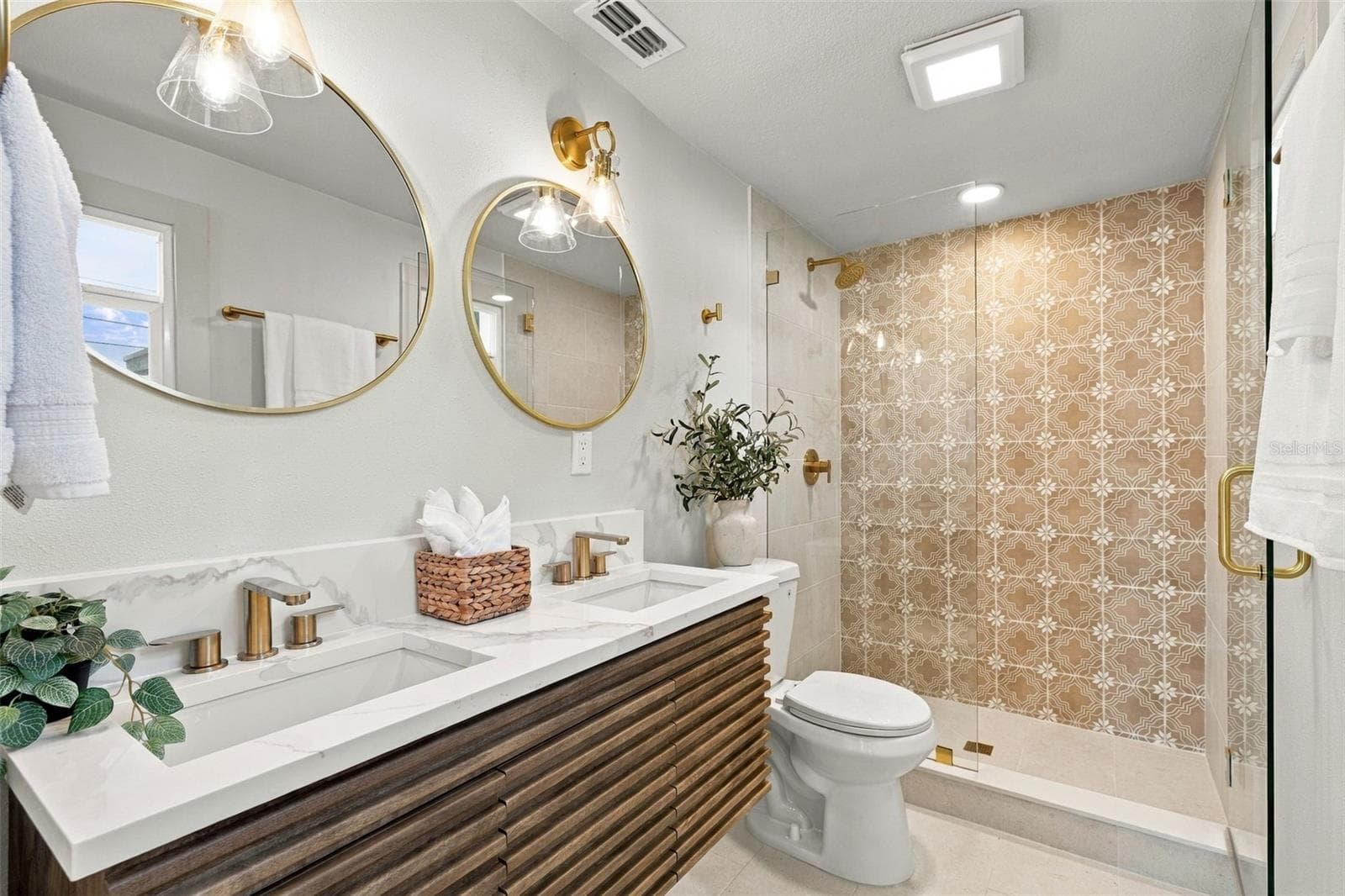 primary bathroom - 4531 W FERN ST, TAMPA