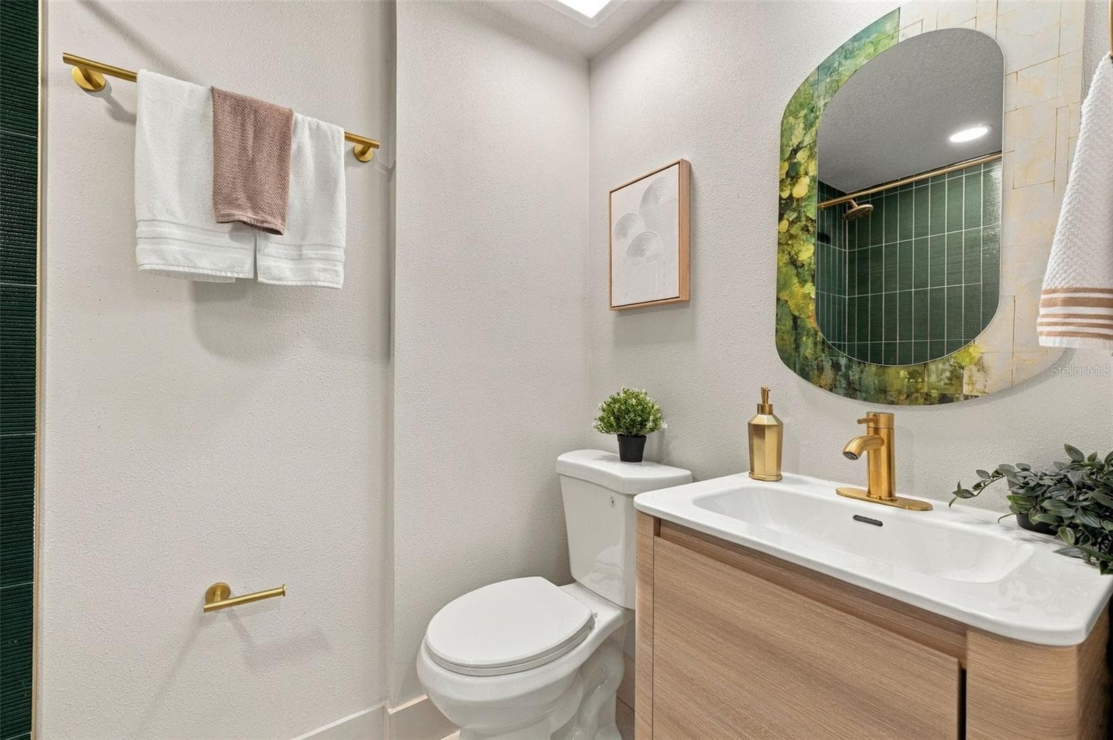 guest bathroom - 4531 W FERN ST, TAMPA