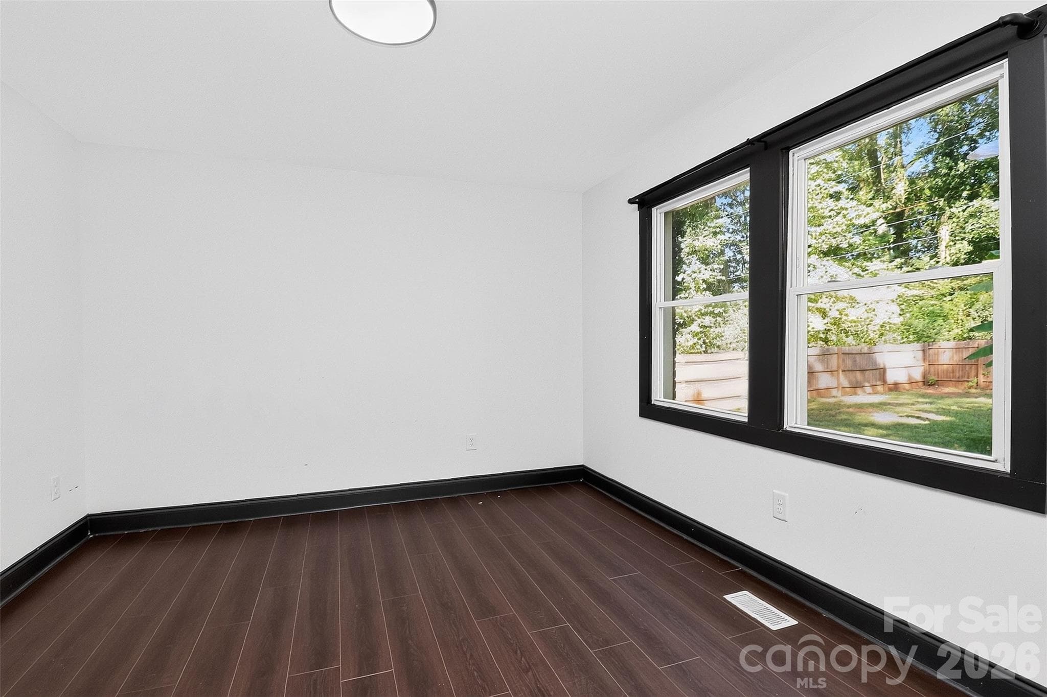 Single Family Residence at 2736 Royston Road, Charlotte, photo 15 of 43