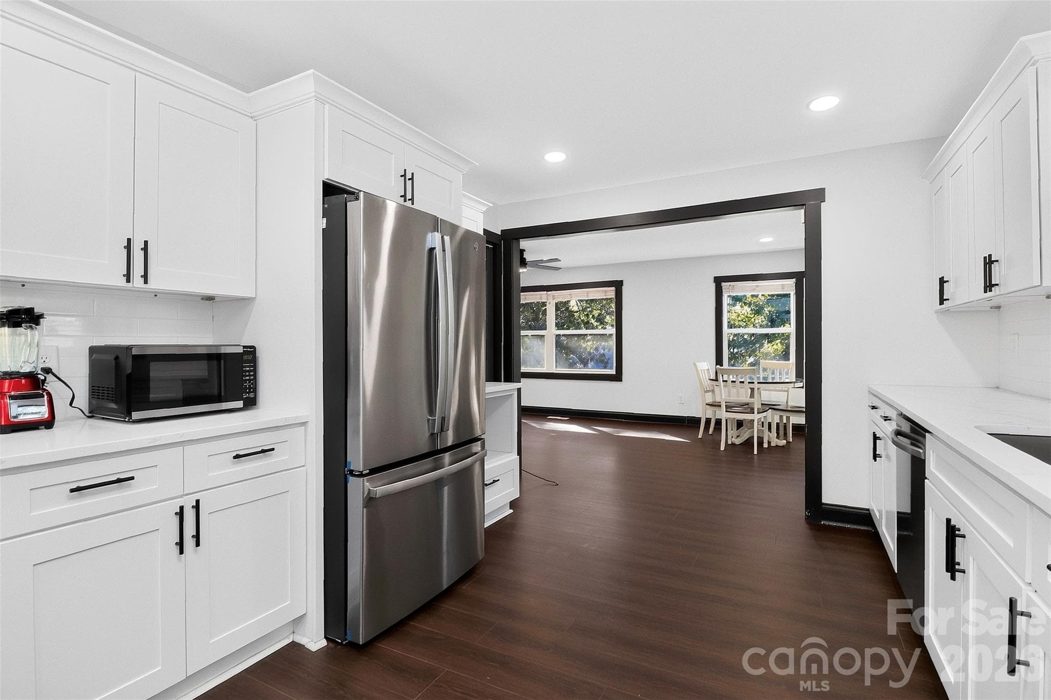Single Family Residence at 2736 Royston Road, Charlotte, photo 18 of 43