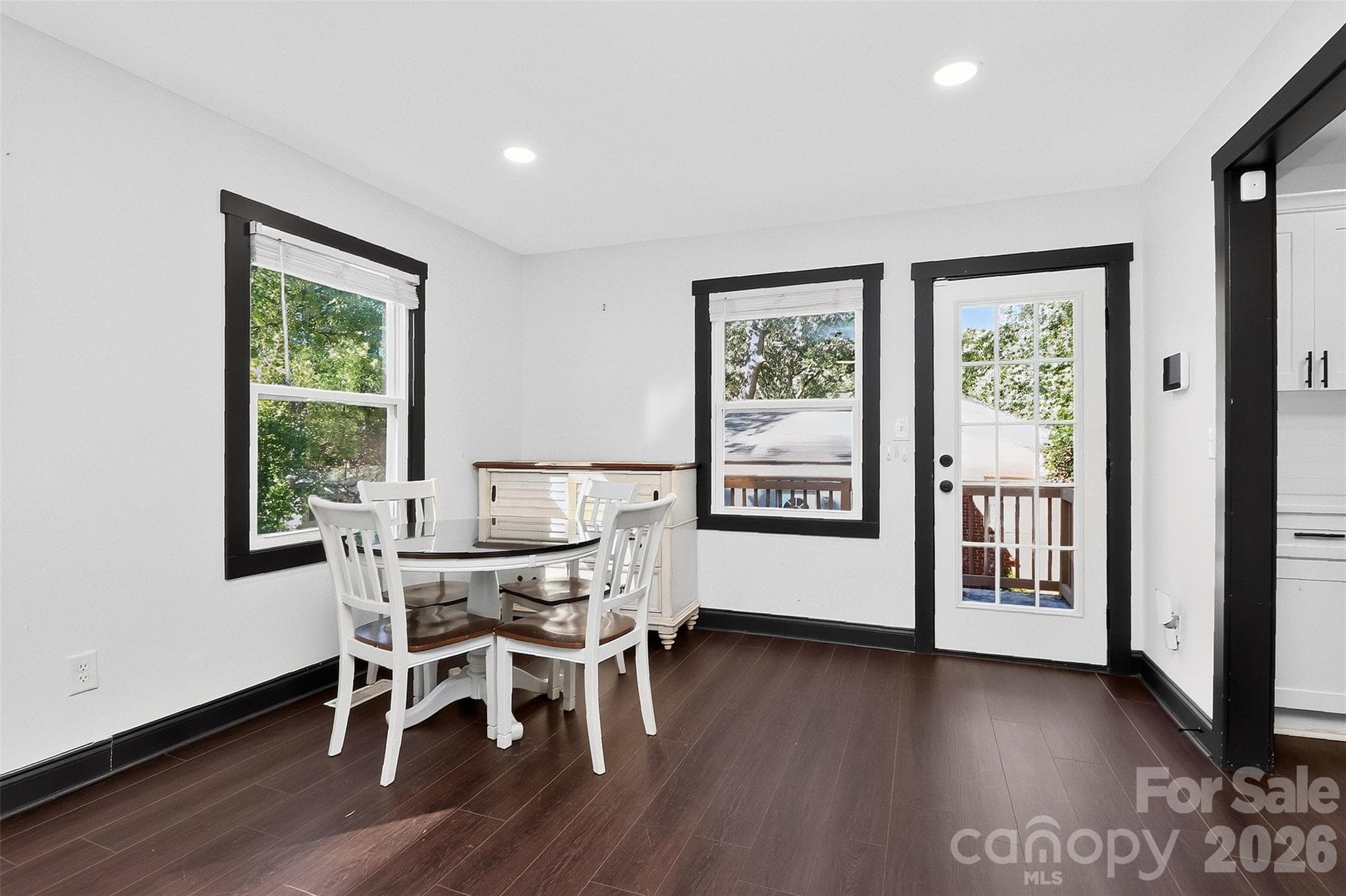 Single Family Residence at 2736 Royston Road, Charlotte, photo 22 of 43