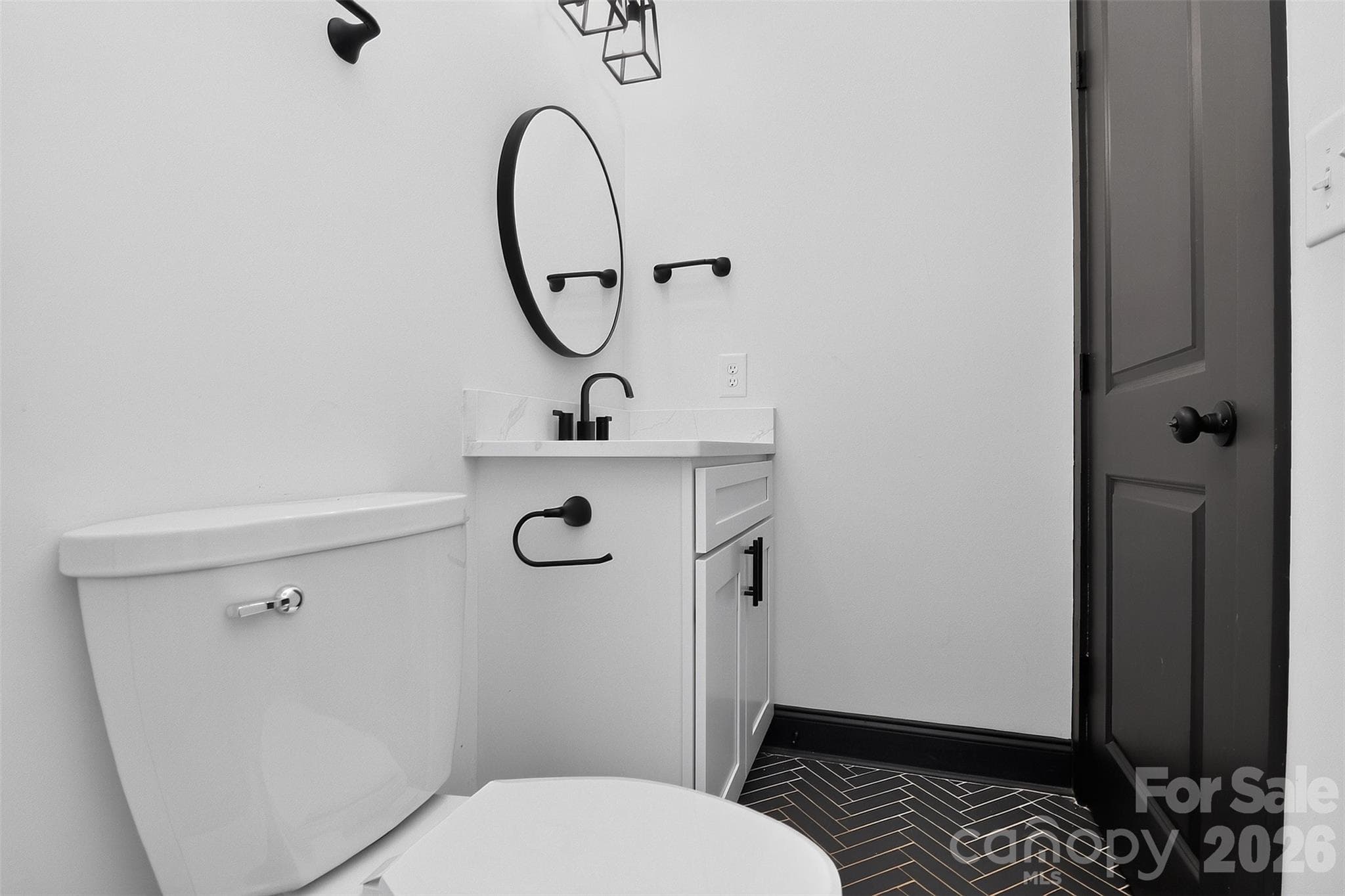 Single Family Residence at 2736 Royston Road, Charlotte, photo 31 of 43