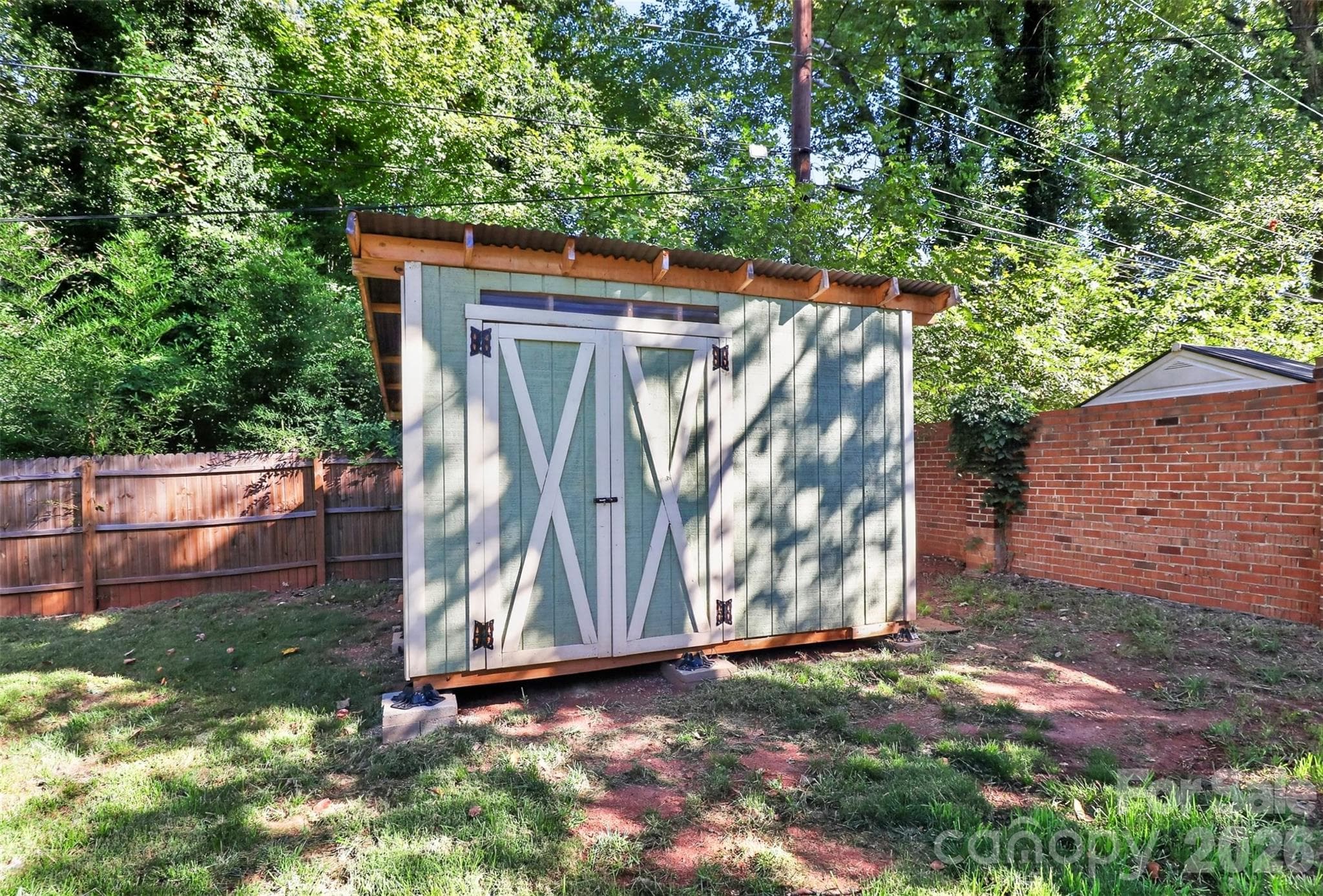 Single Family Residence at 2736 Royston Road, Charlotte, photo 37 of 43
