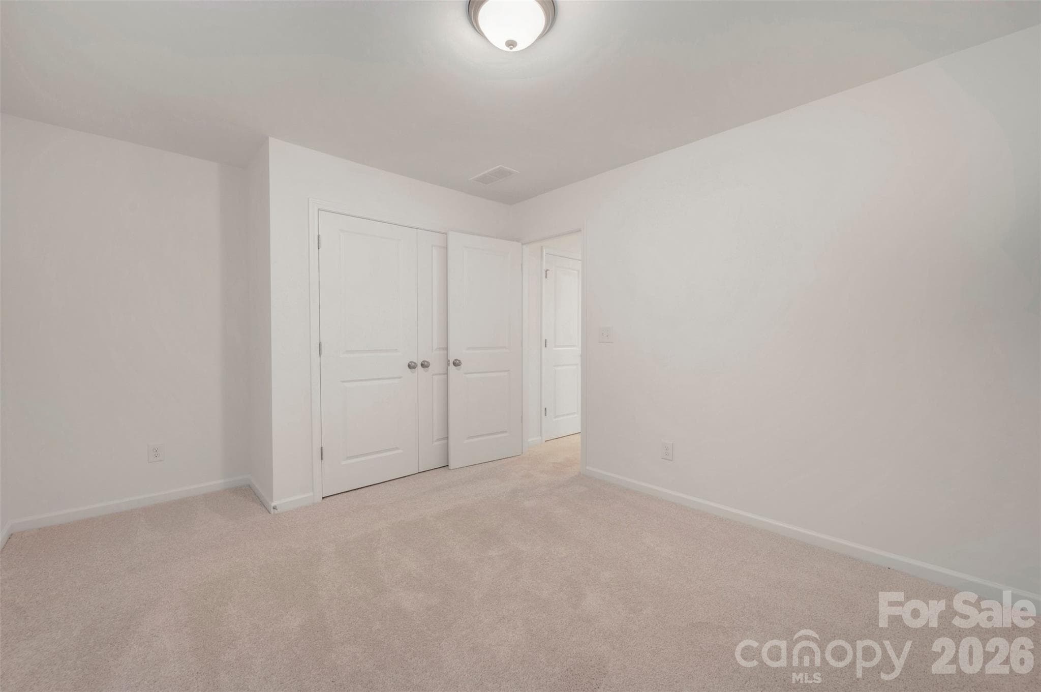 Second floor bedroom - 1554 Kate Cecil Way, York
