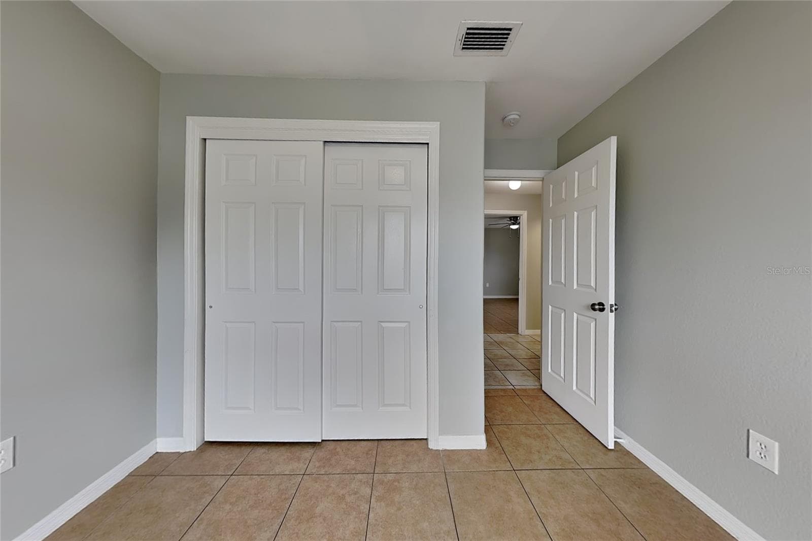Single Family Residence at 477 FLORIDA CIR N, APOLLO BEACH, photo 9 of 15