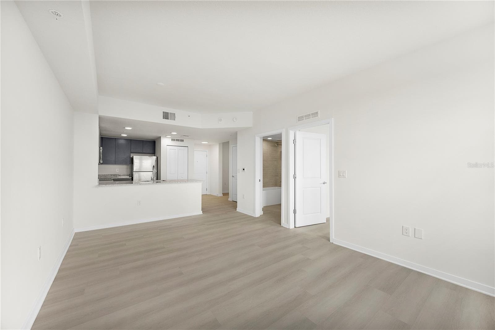 Condominium at 5563 MILLENIA PARK BLVD #412, ORLANDO, photo 15 of 37