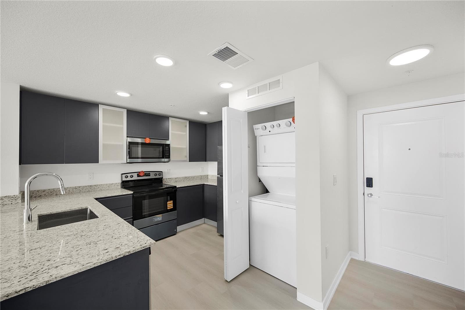 Condominium at 5563 MILLENIA PARK BLVD #412, ORLANDO, photo 31 of 37