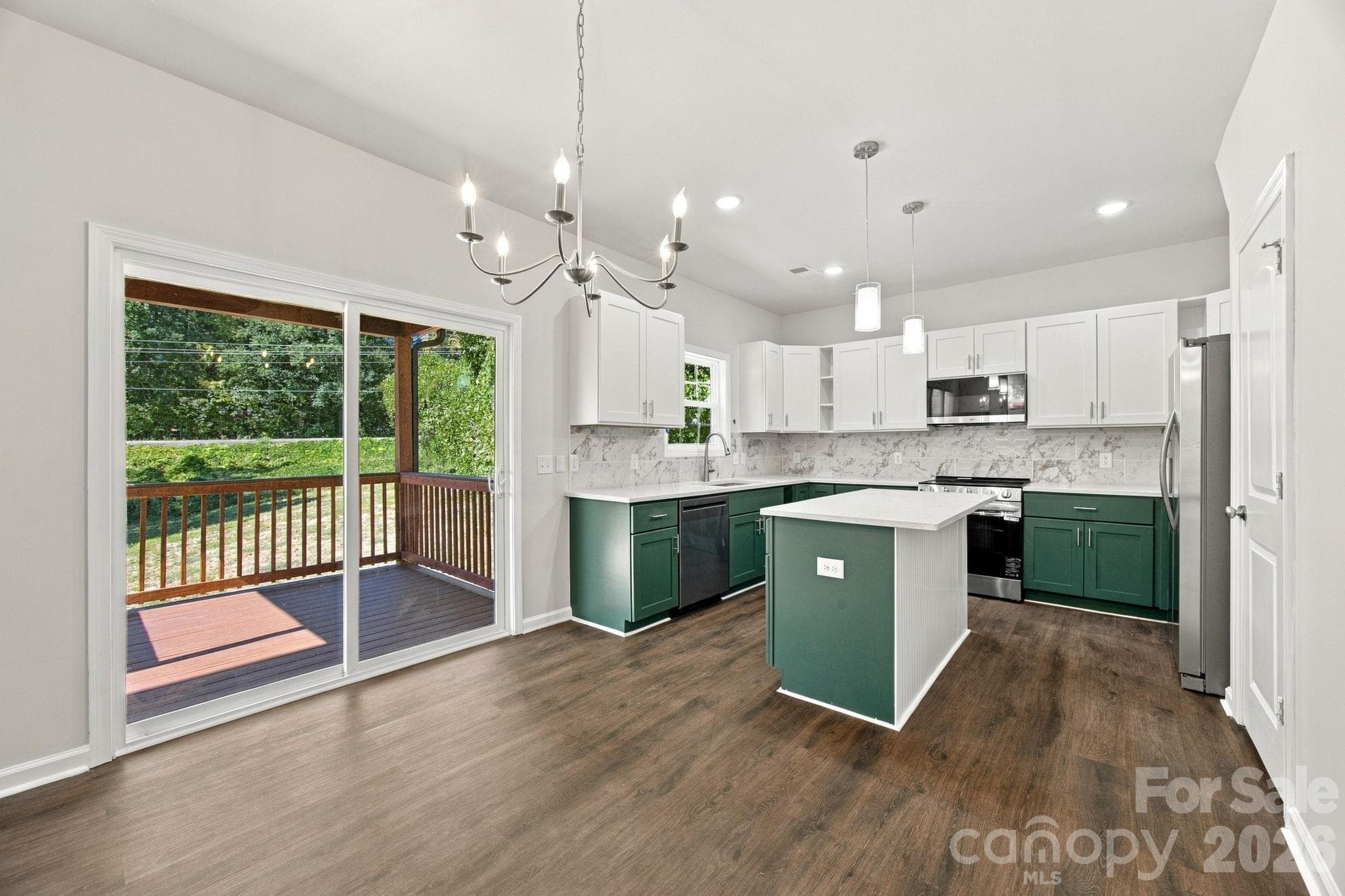Single Family Residence at 122 McCarver Road, Gastonia, photo 6 of 33