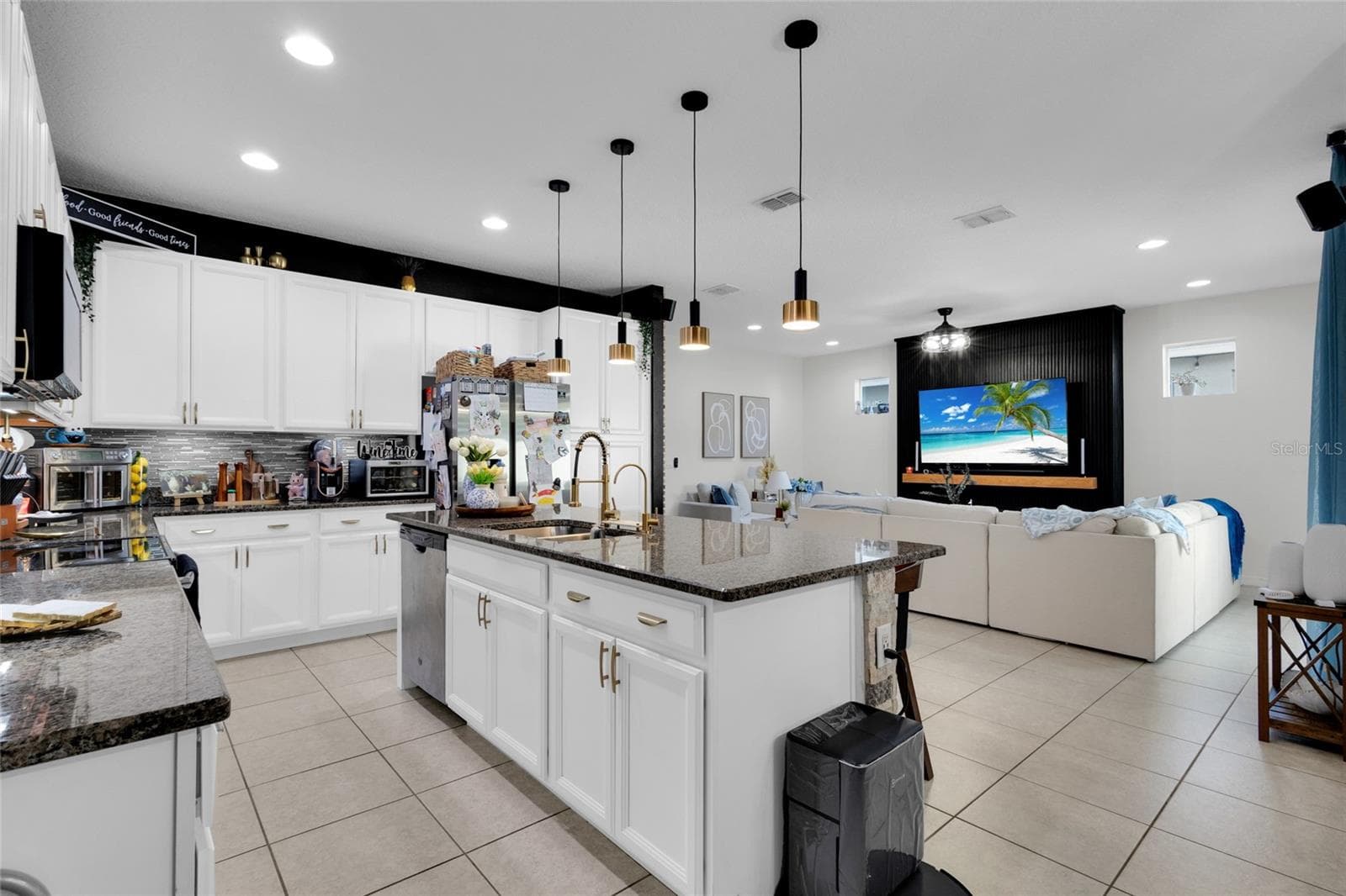 Single Family Residence at 2728 PICASSO CT, KISSIMMEE, photo 16 of 57