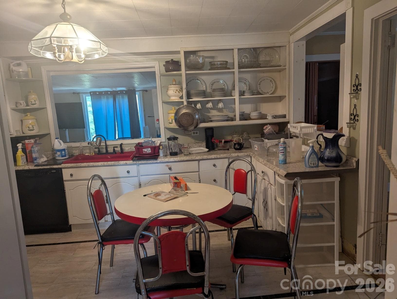 Kitchen - 4117 Brocks Mill Road, Cheraw
