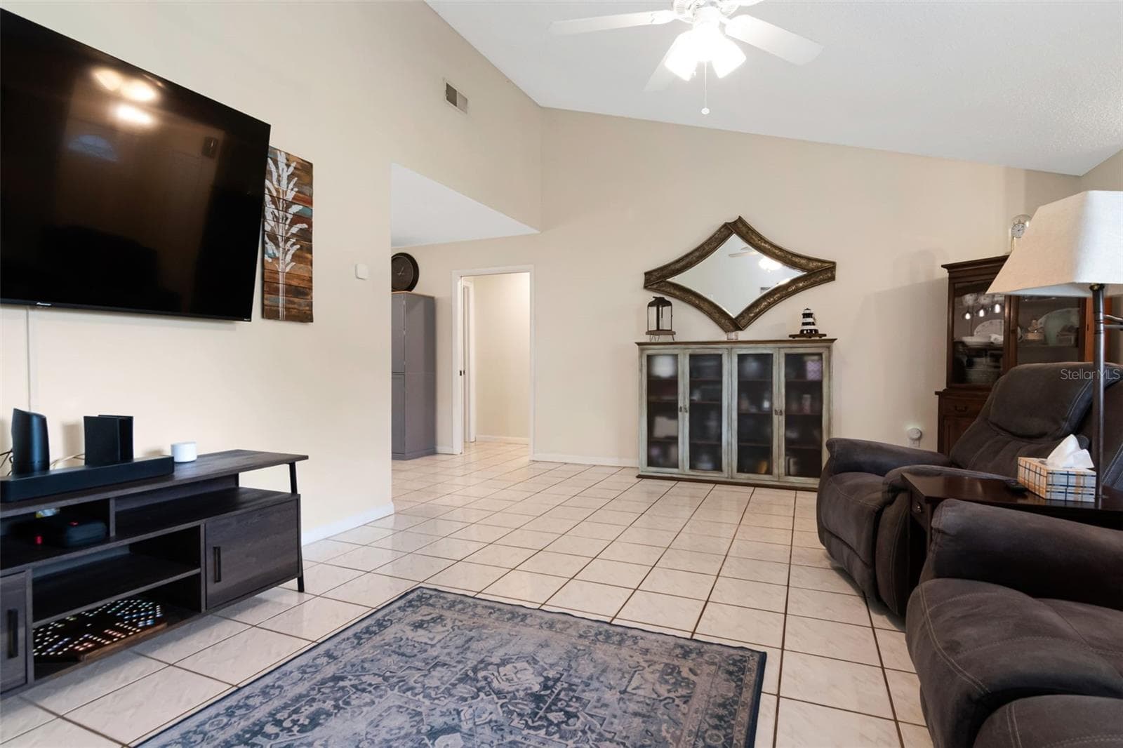 Single Family Residence at 2158 BEVERLY LN, CLEARWATER, photo 6 of 33