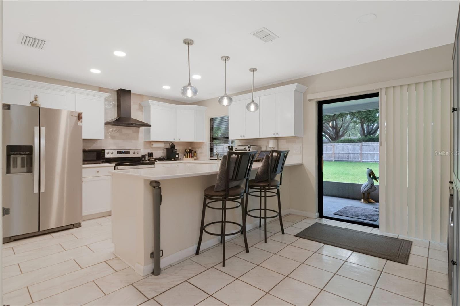 Single Family Residence at 2158 BEVERLY LN, CLEARWATER, photo 10 of 33