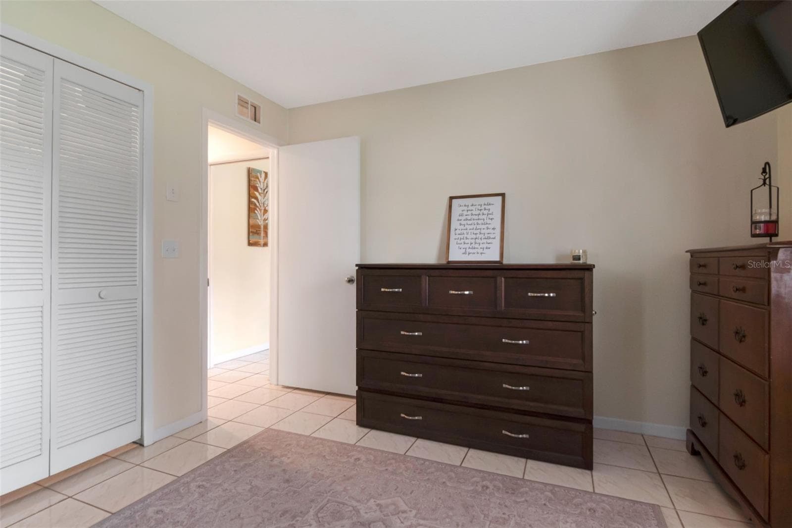 Single Family Residence at 2158 BEVERLY LN, CLEARWATER, photo 23 of 33