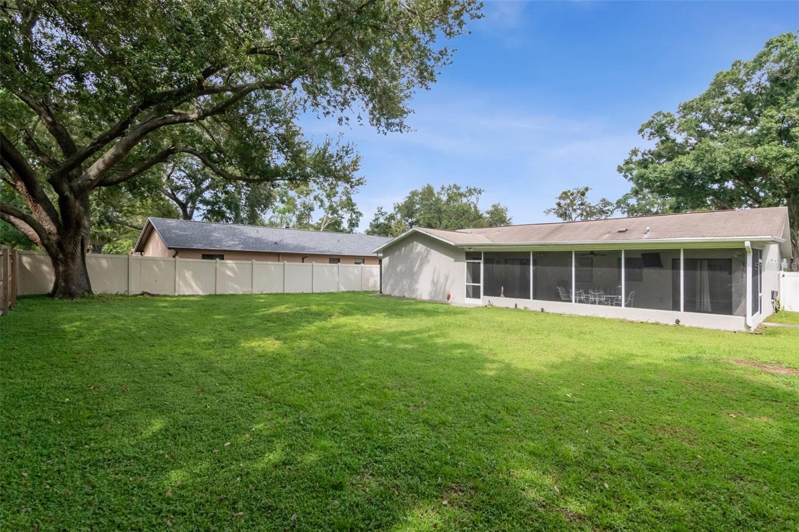 Single Family Residence at 2158 BEVERLY LN, CLEARWATER, photo 30 of 33