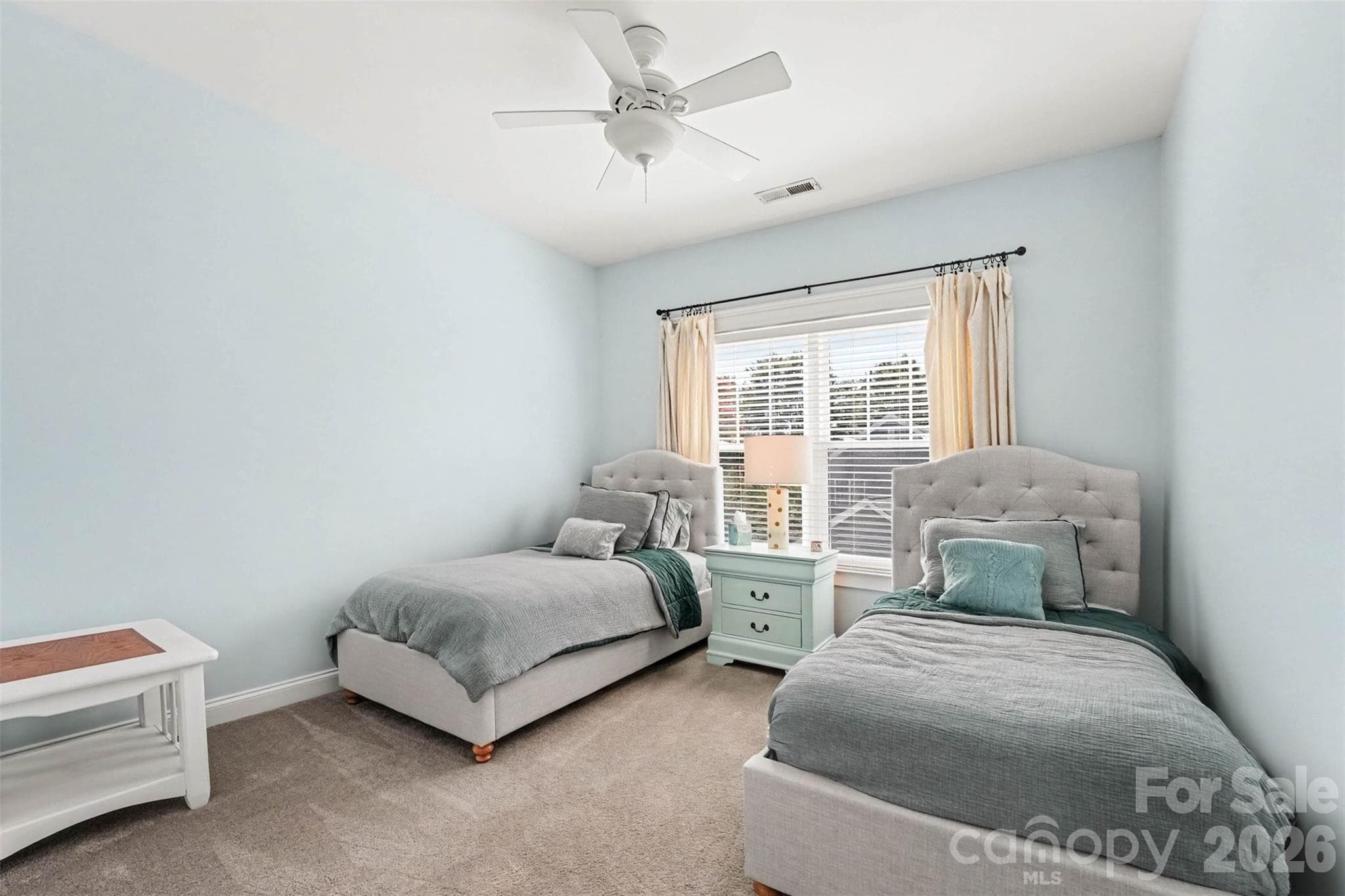 Single Family Residence at 16526 Spruell Street, Huntersville, photo 10 of 18