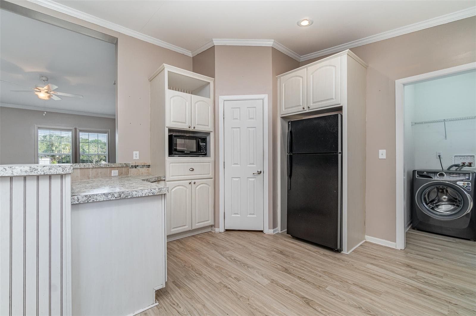 Manufactured Home at 1805 4TH ST SW, RUSKIN, photo 8 of 20