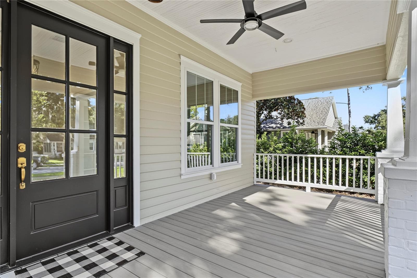 Single Family Residence at 206 N HIGHLAND AVE, WINTER GARDEN, photo 3 of 45