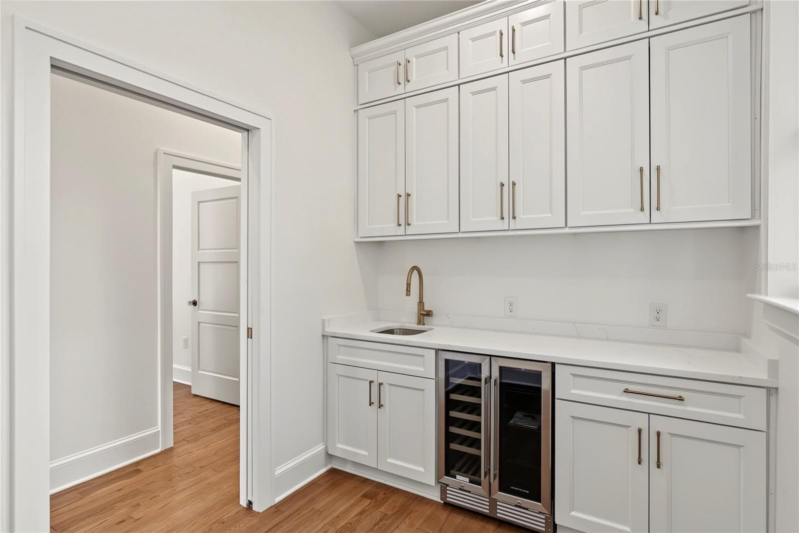 Butler Pantry - 206 N HIGHLAND AVE, WINTER GARDEN