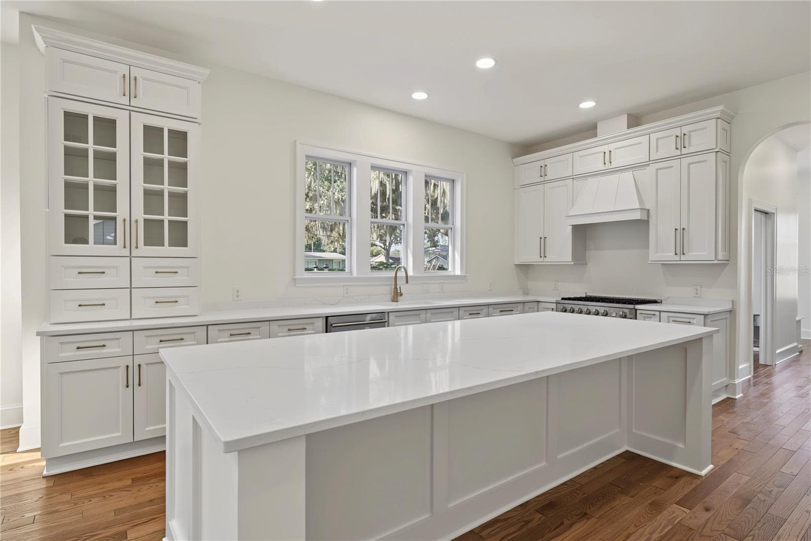 Single Family Residence at 206 N HIGHLAND AVE, WINTER GARDEN, photo 14 of 45
