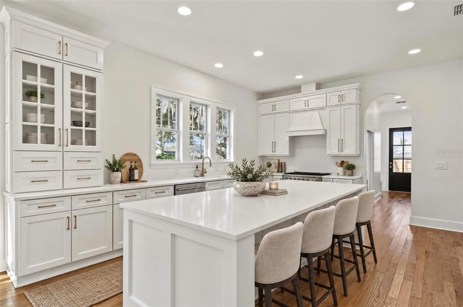 Virtually Staged - 206 N HIGHLAND AVE, WINTER GARDEN