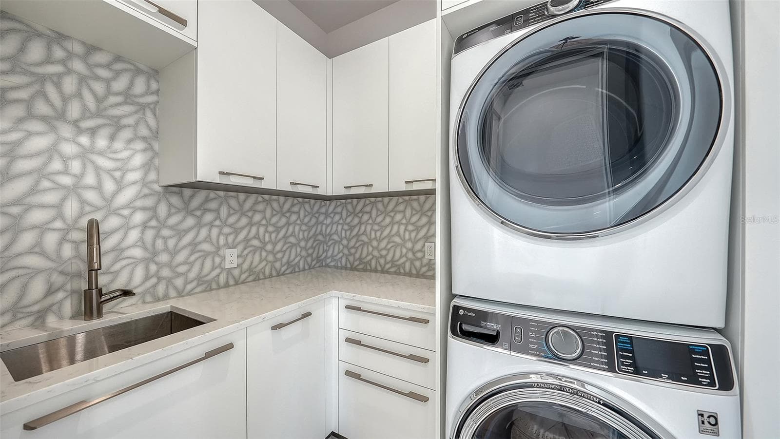 Second floor laundry room has full size washer & dryer - 6489 GULFSIDE RD, LONGBOAT KEY